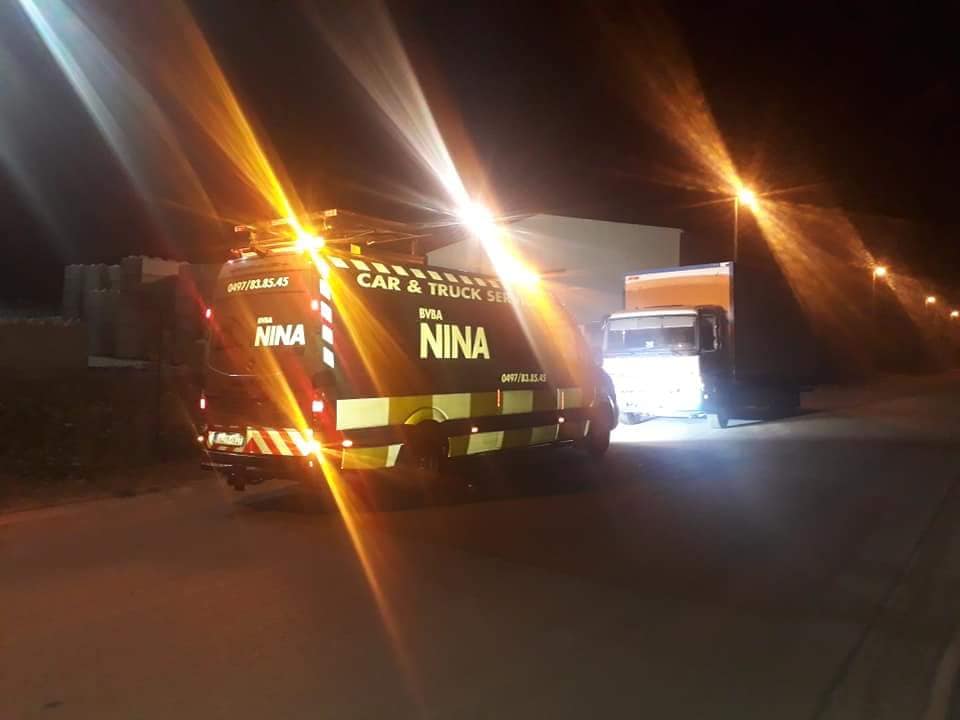 38391193_2030609986949134_1586179886823768064_n